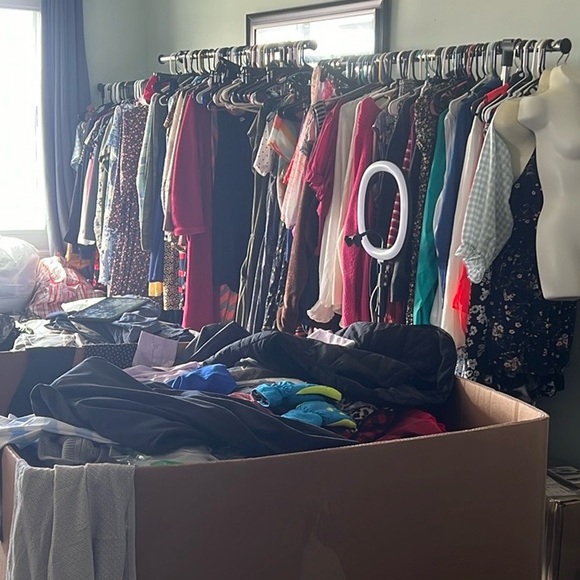 UNLISTED - Picture 2 of 2